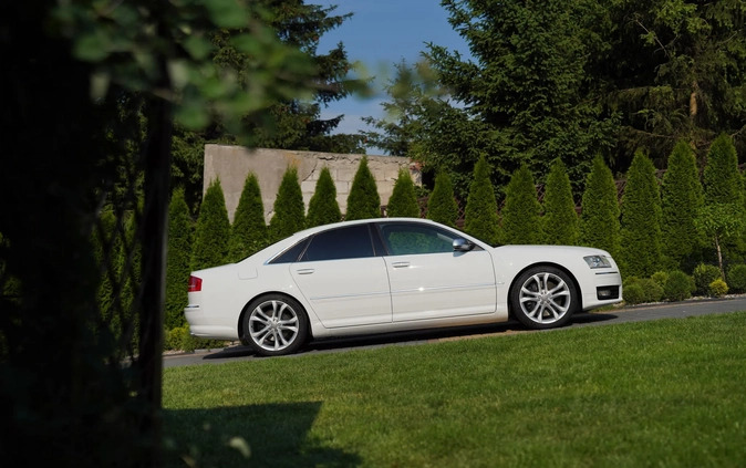 Audi S8 cena 139900 przebieg: 73000, rok produkcji 2008 z Kalisz małe 781